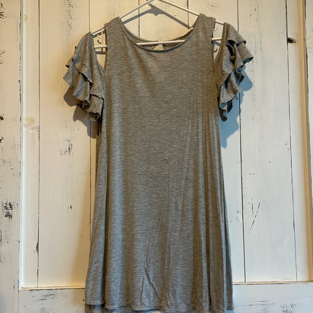 Jella C Grey Cold Shoulder T-shirt Dress
